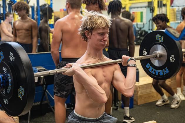 Beck Rohe in the Pirate weightroom. Photo by Penny Glackin/Special for the News-Leader