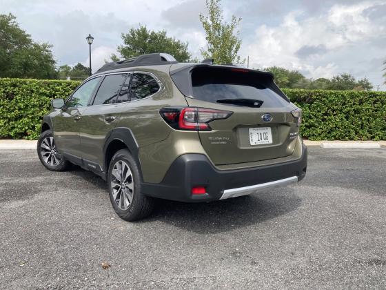 Subaru’s Outback is still ready for adventure. Photo courtesy B. Douglas, Autoeditor
