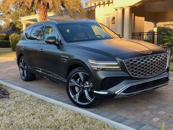 Genes’ Storr Greene Matte finish gives the GV80 a contemporary look. Photo by B. Douglas, AutoEditor
