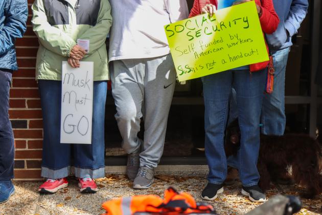 Protesters were Downtown on Thursday to voice their opinion on DOGE, Social Security and Elon Musk to Congressman Aaron Bean and his staff. Photos by Ashley Chandler/News-Leader