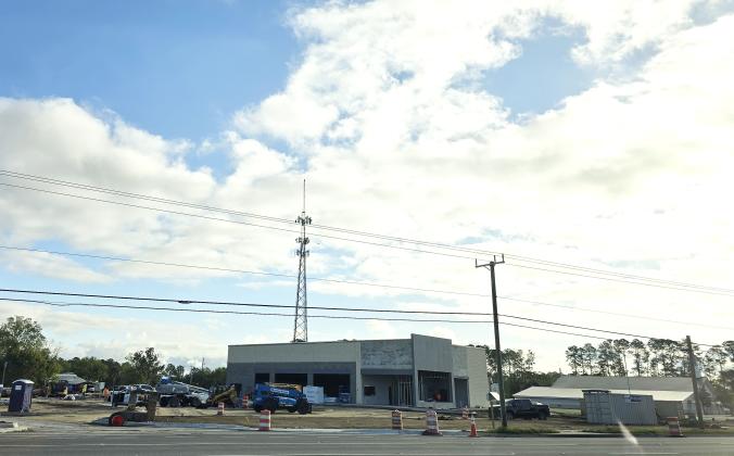 Construction continued April 8 on Discount Tire at 464069 SR 200, in Yulee. Photo by Ashley Chandler/News-Leader