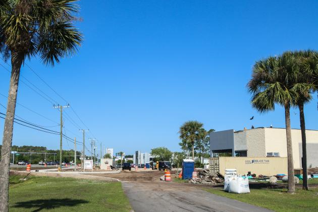 Discount Tire is being constructed at 464069 SR 200, in Yulee. Photo by Ashley Chandler/News-Leader