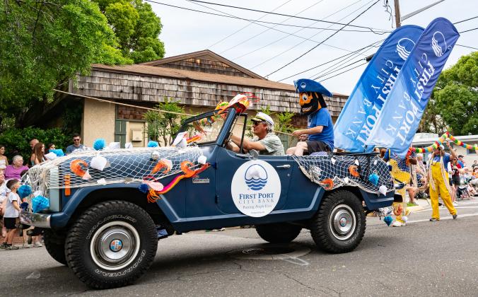 2025 Shrimp Fest Parade. Photo by Penny Glackin/Special to the News-Leader