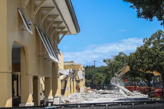 Workers demolish the Island Walk Publix on July 2. Photo by Ashley Chandler/News-Leader