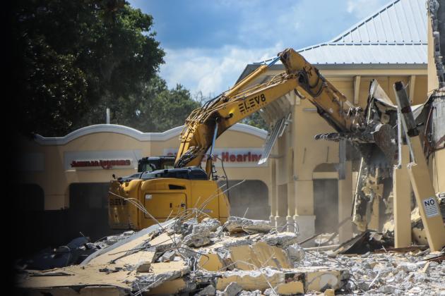 Workers demolish the Island Walk Publix on July 2. Photo by Ashley Chandler/News-Leader