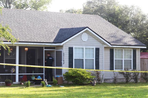 The West 12th Avenue home in Hilliard where a triple killing occurred Thursday evening around 8 p.m. is shown Friday morning. Photo by Anna Newhoff/Nassau County Record
