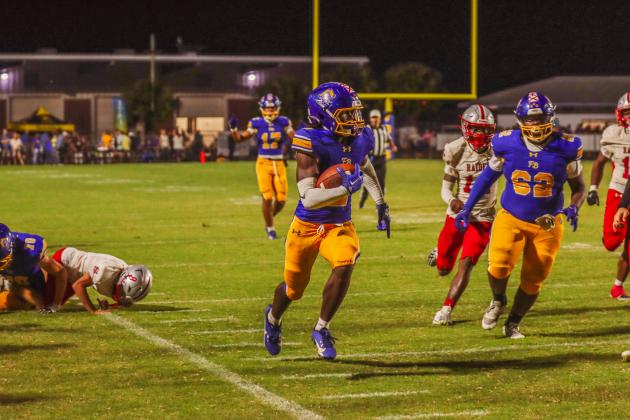 Fernandina Beach High School Football in Week Five. Photos by Ashley Chandler/News-Leader