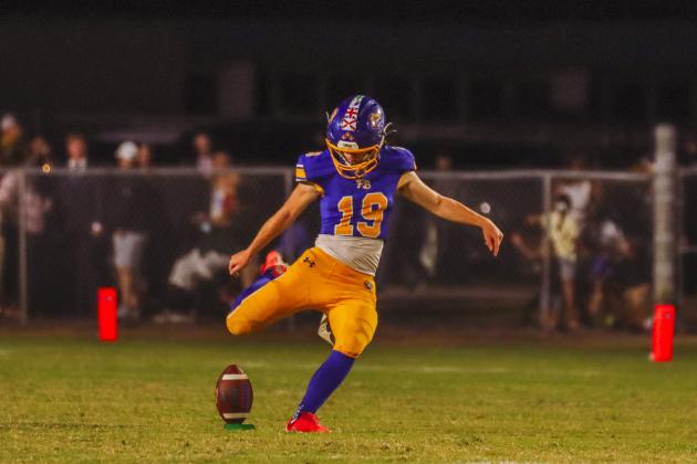 Fernandina Beach High School Football in Week Five. Photos by Ashley Chandler/News-Leader