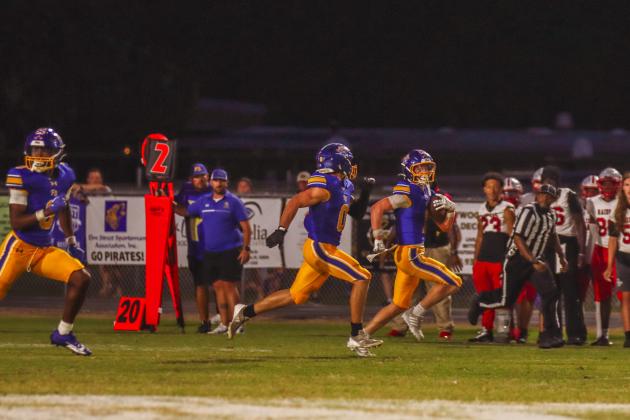 Fernandina Beach High School Football in Week Five. Photos by Ashley Chandler/News-Leader