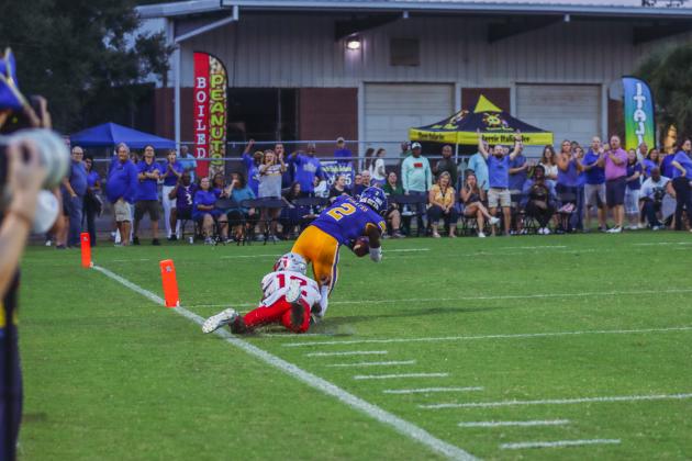 Fernandina Beach High School Football in Week Five. Photos by Ashley Chandler/News-Leader