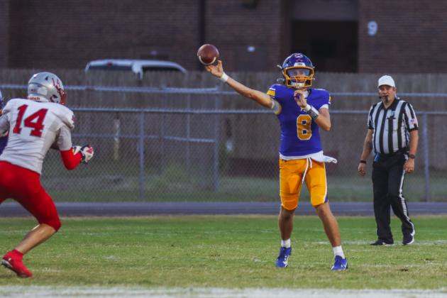 Fernandina Beach High School Football in Week Five. Photos by Ashley Chandler/News-Leader