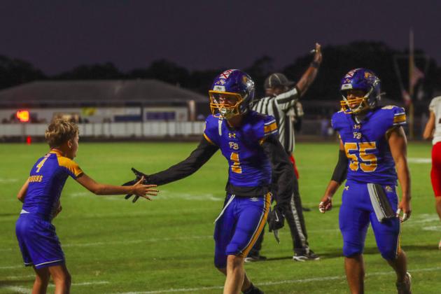 Pirates remained undefeated after beating the Forth White Indians 28-27 in Week Four. Photo by Ashley Chandler/News-Leader