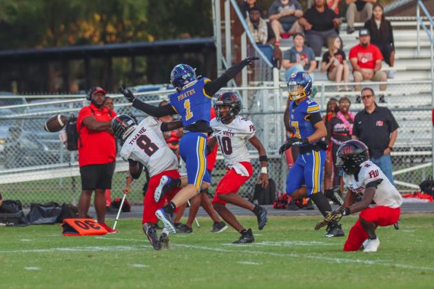 Pirates finished Week Four undefeated. Photo by Ashley Chandler/News-Leader