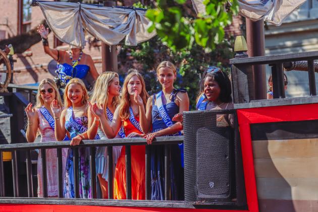 Pirates Homecoming Parade on Sept. 19. Photo by Ashley Chandler/News-Leader