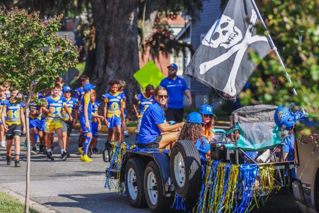 Pirates Homecoming Parade on Sept. 19. Photo by Ashley Chandler/News-Leader