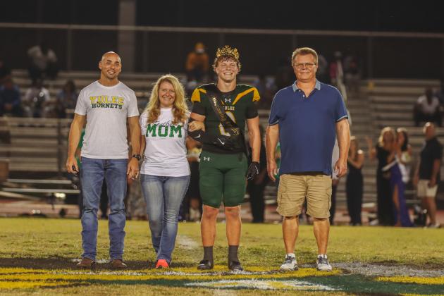 ce. Teagan Rebane was crowned junior homecoming prince. Photo by Ashley Chandler/News-Leader