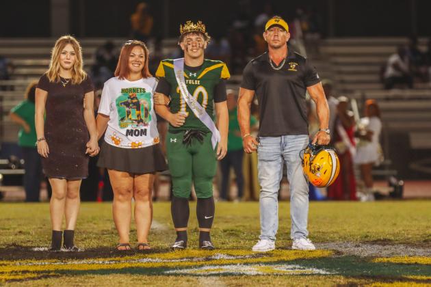 Senior homecoming court was made up of four princesses, four princes and a king and queen. Senior court: Nariya Ibeabuchi; Kyla Dille; Myka Gray; Autumn Graham; Deborah Hoffman; Corbin Fletcher; Calvin McCardell; Rodel Barnes; Kenny Schweitzer; and Lincoln Brehmer. Rodel Bagnes was crowned king and Myka Gray was crowned queen. Princes and princesses with their escorts at Friday’s YHS football game. Photo by Ashley Chandler/News-Leader