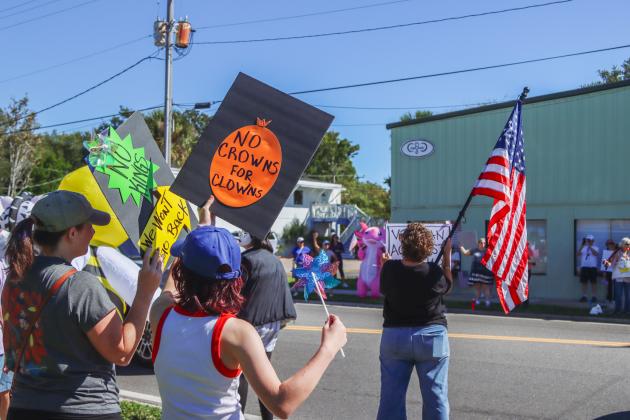 A "No Kings" demonstration was held at Eighth and Lime streets on Saturday in downtown Fernandina Beach. Photo by Ashley Chandler/News-Leader