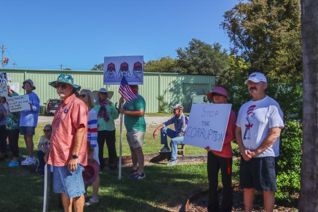 A "No Kings" demonstration was held at Eighth and Lime streets on Saturday in downtown Fernandina Beach. Photo by Ashley Chandler/News-Leader
