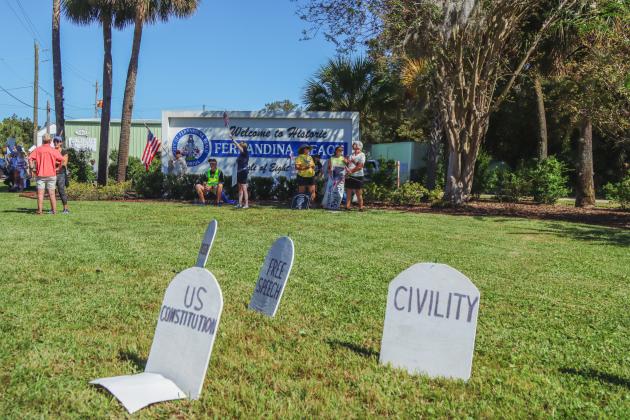 A "No Kings" demonstration was held at Eighth and Lime streets on Saturday in downtown Fernandina Beach. Photo by Ashley Chandler/News-Leader