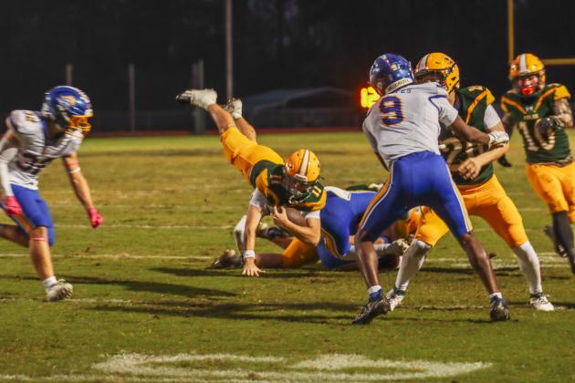 Pirates vs. Hornets football. Photo by Ashley Chandler/News-Leader
