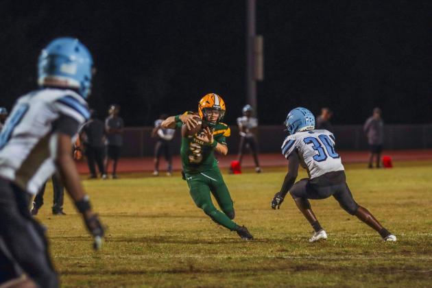 Hornet football in Week Six. Photo by Ashley Chandler/News-Leader