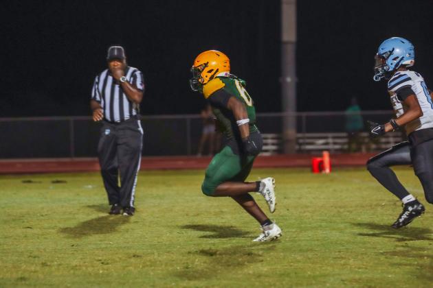 Hornet football in Week Six. Photo by Ashley Chandler/News-Leader