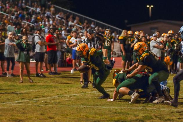 Hornet football in Week Six. Photo by Ashley Chandler/News-Leader