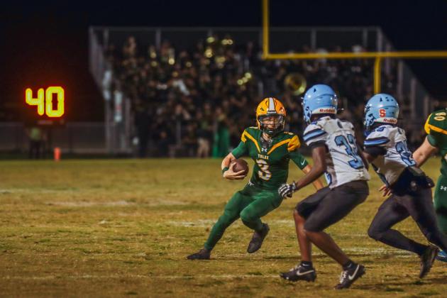 Hornet football in Week Six. Photo by Ashley Chandler/News-Leader