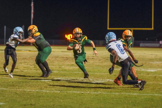 Hornet football in Week Six. Photo by Ashley Chandler/News-Leader