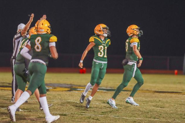 Hornet football in Week Six. Photo by Ashley Chandler/News-Leader