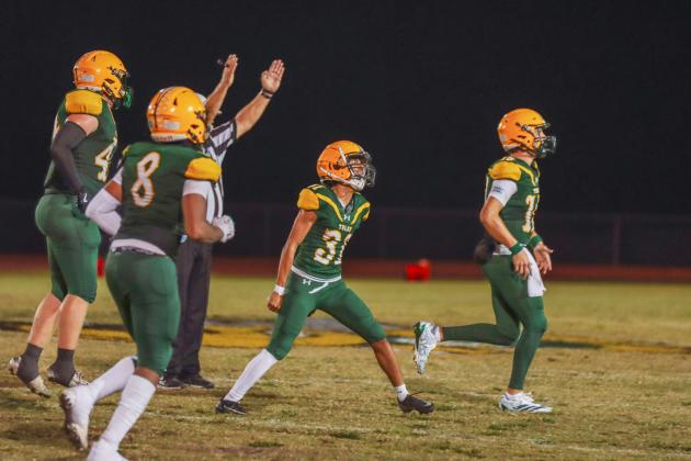 Hornet football in Week Six. Photo by Ashley Chandler/News-Leader