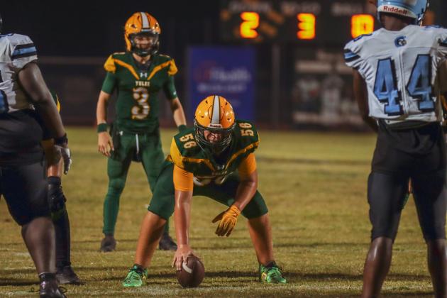 Hornet football in Week Six. Photo by Ashley Chandler/News-Leader