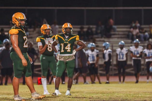 Hornet football in Week Six. Photo by Ashley Chandler/News-Leader