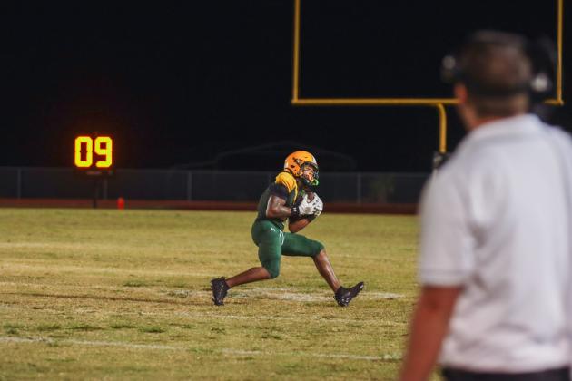 Hornet football in Week Six. Photo by Ashley Chandler/News-Leader