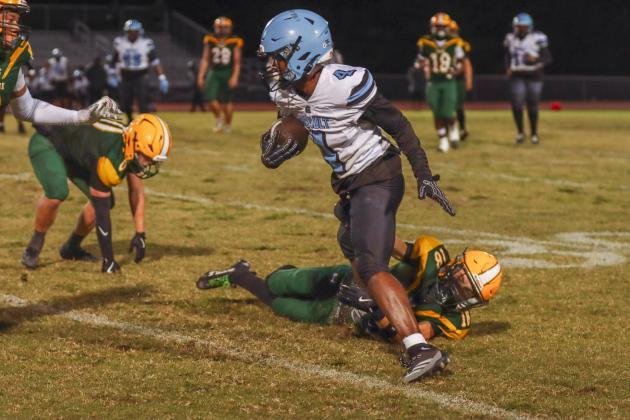 Hornet football in Week Six. Photo by Ashley Chandler/News-Leader
