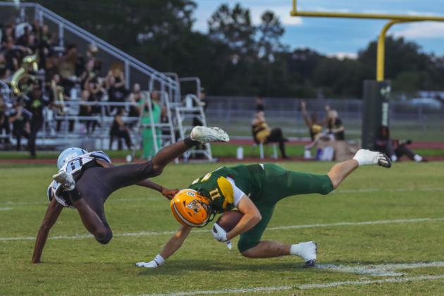 Hornet football in Week Six. Photo by Ashley Chandler/News-Leader