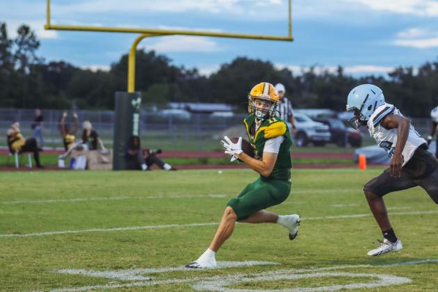 Hornet football in Week Six. Photo by Ashley Chandler/News-Leader