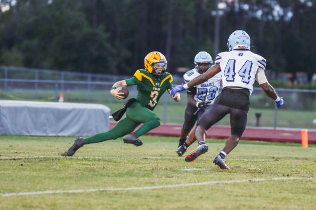 Hornet football in Week Six. Photo by Ashley Chandler/News-Leader
