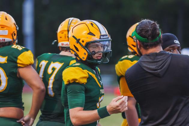 Hornet football in Week Six. Photo by Ashley Chandler/News-Leader