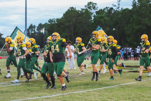 Hornet football in Week Six. Photo by Ashley Chandler/News-Leader