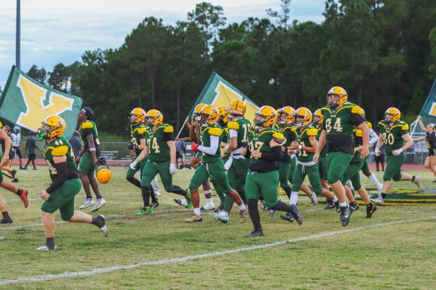 Hornet football in Week Six. Photo by Ashley Chandler/News-Leader