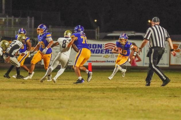 Fernandina Beach Pirates football in the SSAA quarterfinal against Paxon School for Advanced Studies Golden Eagles. Photo by Ashley Chandler/News-Leader