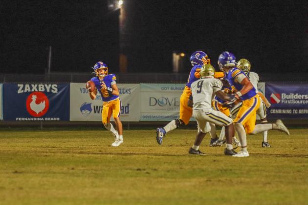 Fernandina Beach Pirates football in the SSAA quarterfinal against Paxon School for Advanced Studies Golden Eagles. Photo by Ashley Chandler/News-Leader