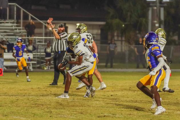 Fernandina Beach Pirates football in the SSAA quarterfinal against Paxon School for Advanced Studies Golden Eagles. Photo by Ashley Chandler/News-Leader