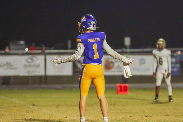 Fernandina Beach Pirates football in the SSAA quarterfinal against Paxon School for Advanced Studies Golden Eagles. Photo by Ashley Chandler/News-Leader