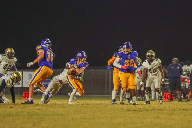 Fernandina Beach Pirates football in the SSAA quarterfinal against Paxon School for Advanced Studies Golden Eagles. Photo by Ashley Chandler/News-Leader