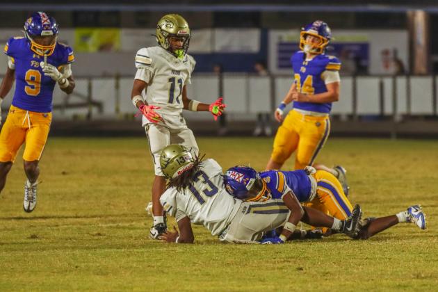 Fernandina Beach Pirates football in the SSAA quarterfinal against Paxon School for Advanced Studies Golden Eagles. Photo by Ashley Chandler/News-Leader