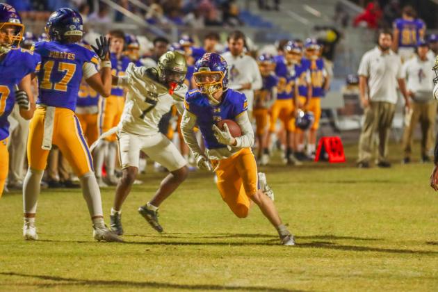 Fernandina Beach Pirates football in the SSAA quarterfinal against Paxon School for Advanced Studies Golden Eagles. Photo by Ashley Chandler/News-Leader
