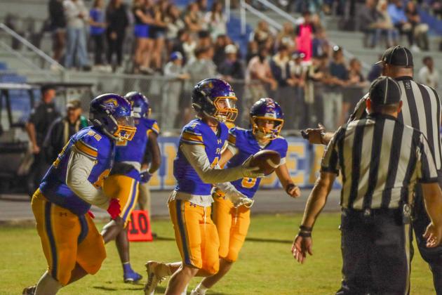 Fernandina Beach Pirates football in the SSAA quarterfinal against Paxon School for Advanced Studies Golden Eagles. Photo by Ashley Chandler/News-Leader